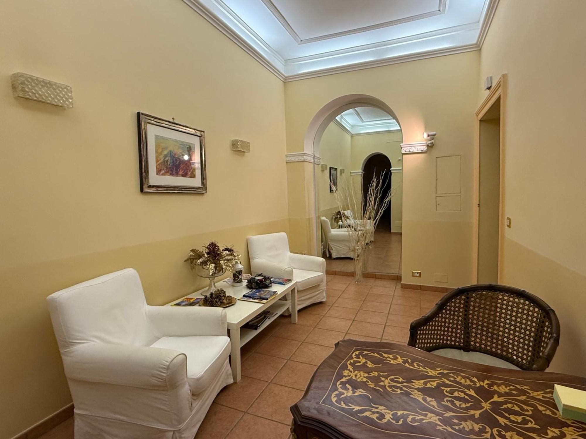 Glamour Center Of Rome — Photos 3